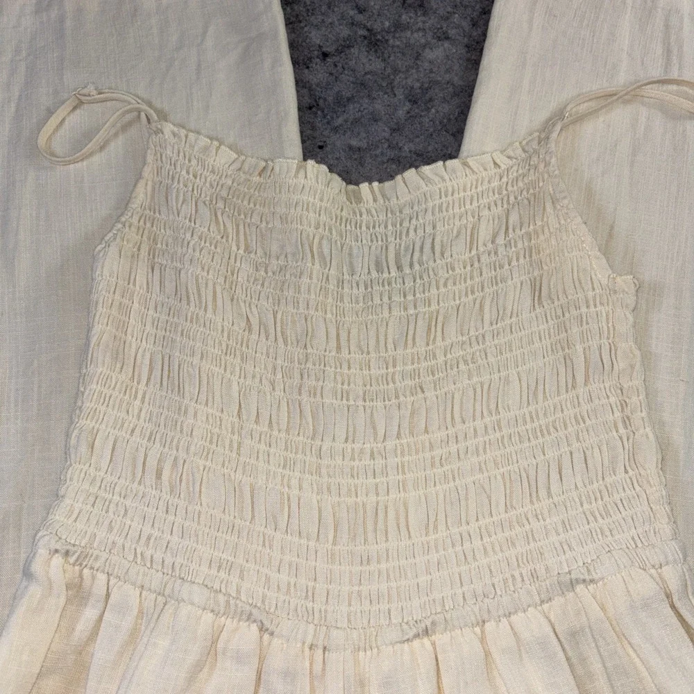H&M Linen Jumpsuit Women's Medium Pale Yellow Resortwear Wide Leg‎ Minimalist